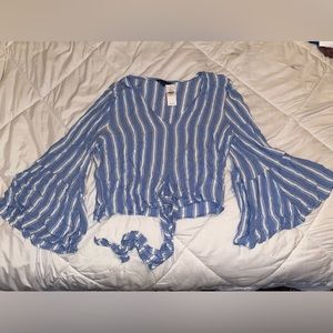 American Eagle Top